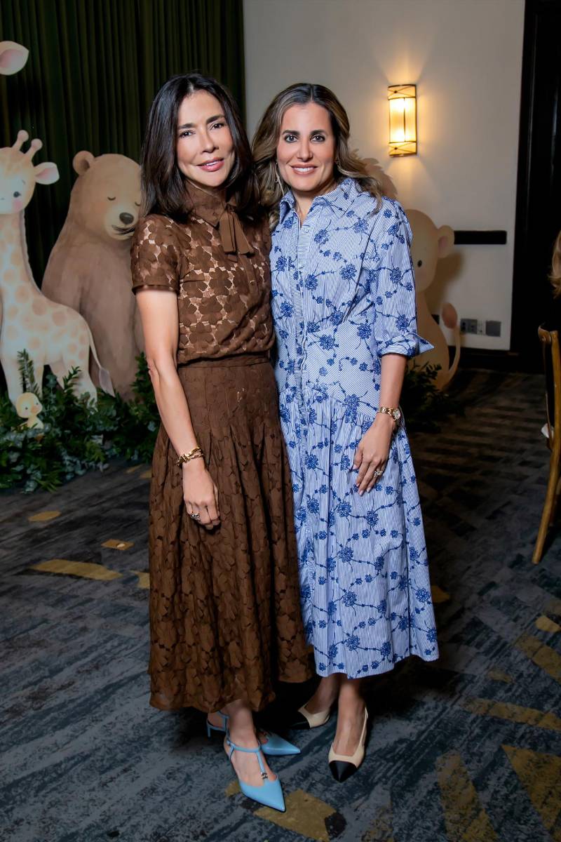 Leticia de Gabrie y Erika Andonie. 
