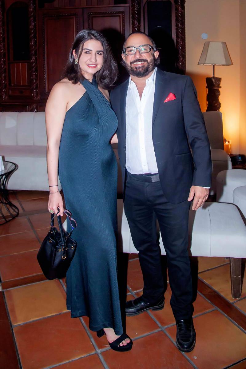 Beatriz y Oscar Safie. 