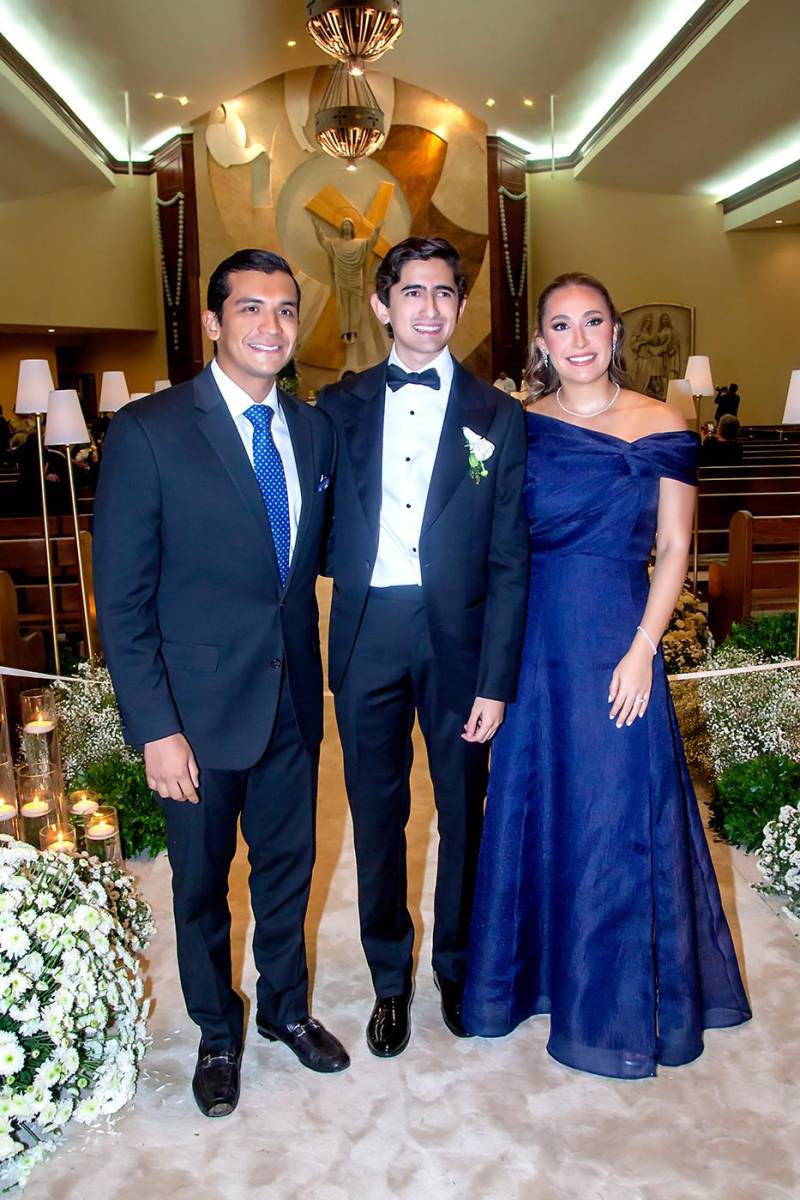 La boda de Orlando Merino y Michelle Valladares
