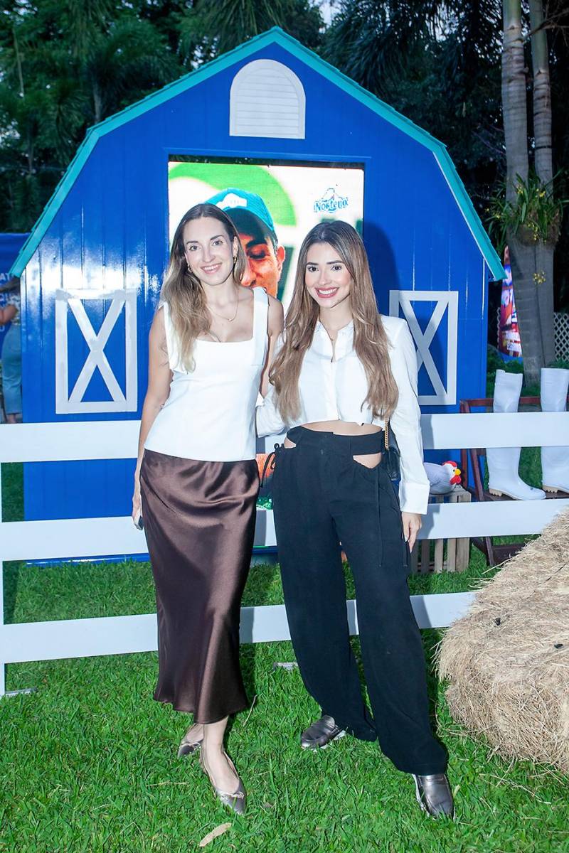 Natalia Batres y Lilian Pineda.