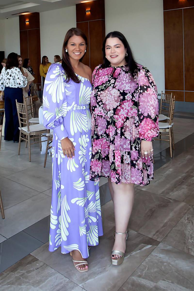 Jennifer Reyes y Ana Priscila Reyes.