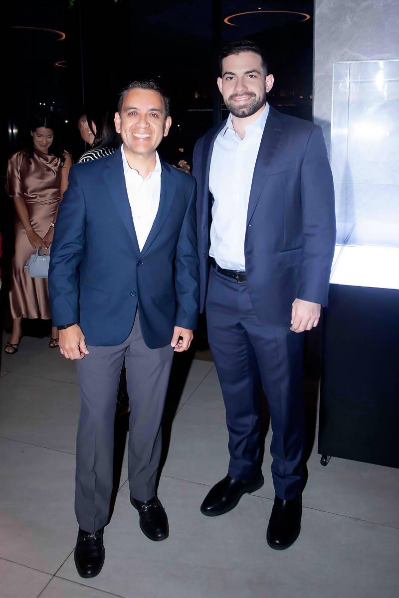 Eurípides Cálix y Mateo Yíbrin.