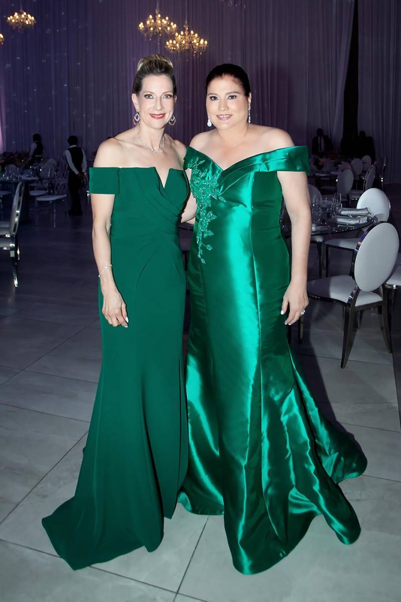 Alicia y Mónica Wolozny.