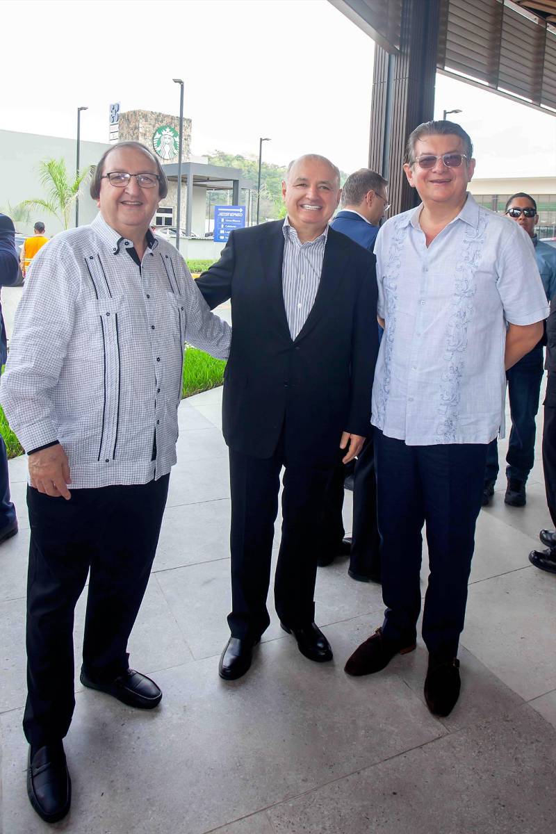 Darío Rápalo, Raymond Maalouf y Ricardo Mejía.