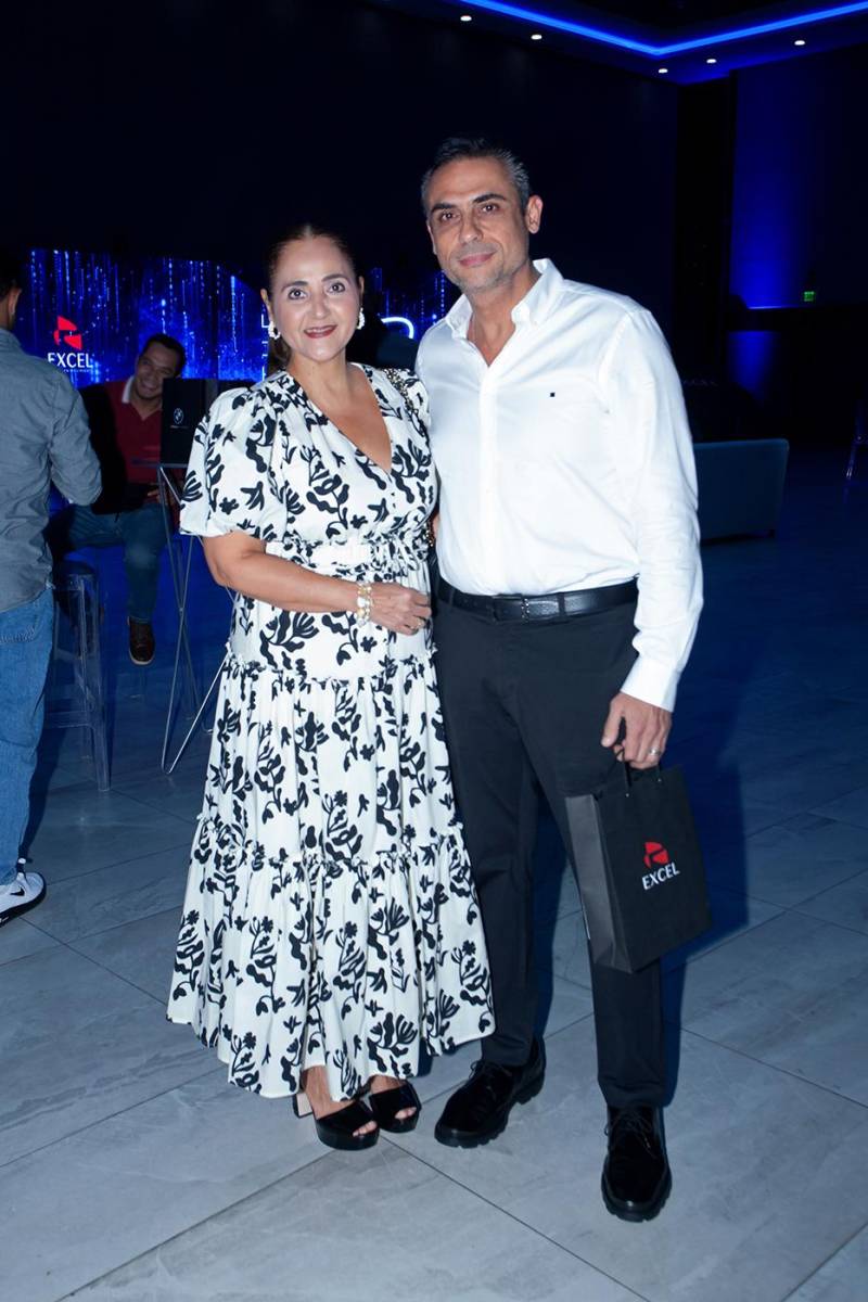 Larissa y Juan Boadla.