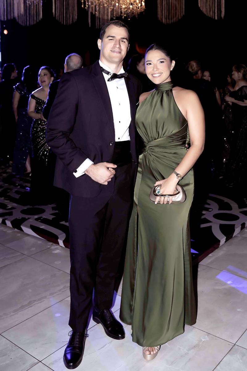 Joaquìn Antón y Sarah Downing.