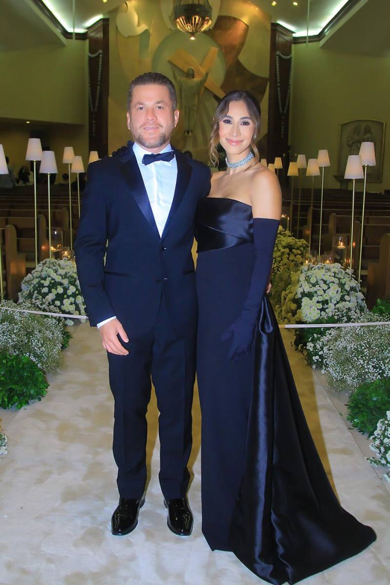 La boda de Orlando Merino y Michelle Valladares