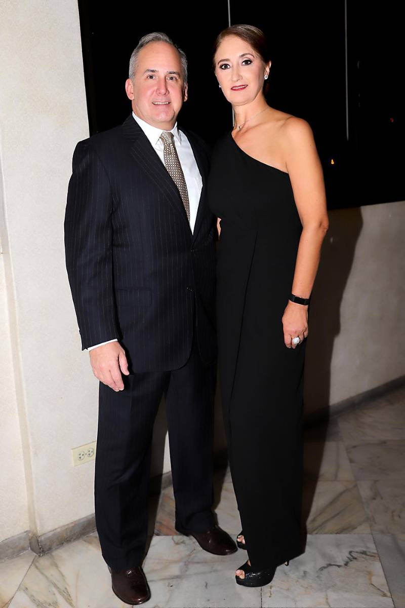 Invitados a la prom de la American School of Tegucigalpa