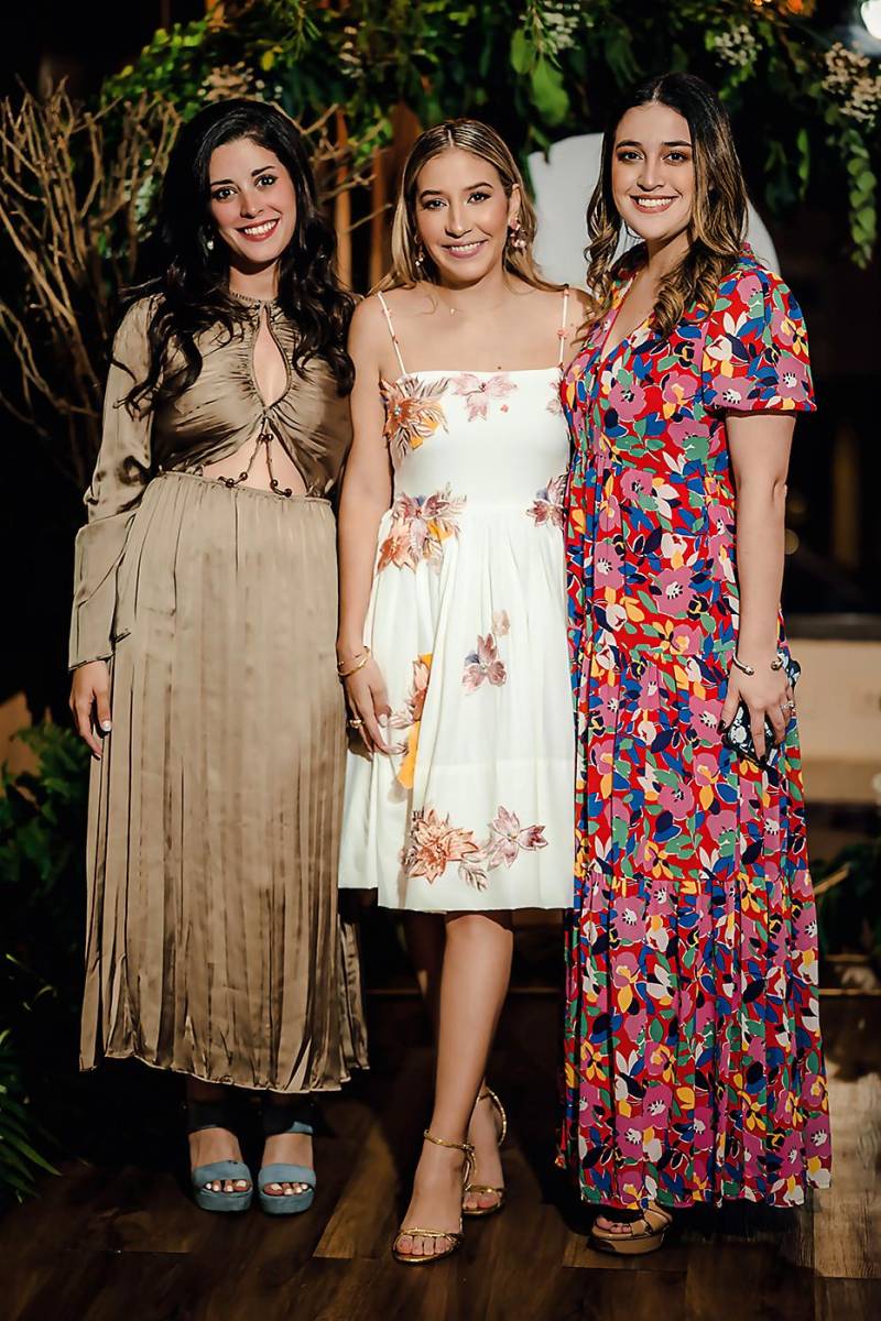 Rocío López, Stephanie Ewens y Andrea Robelo.