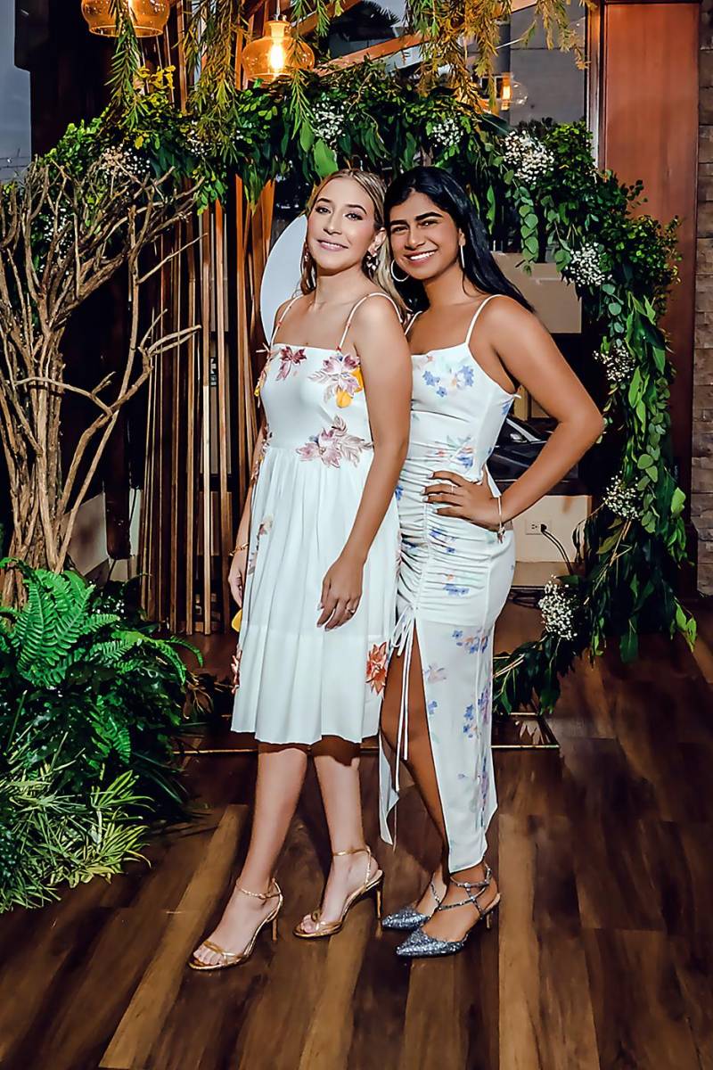 Stephanie Ewens y Nishme Jeer.