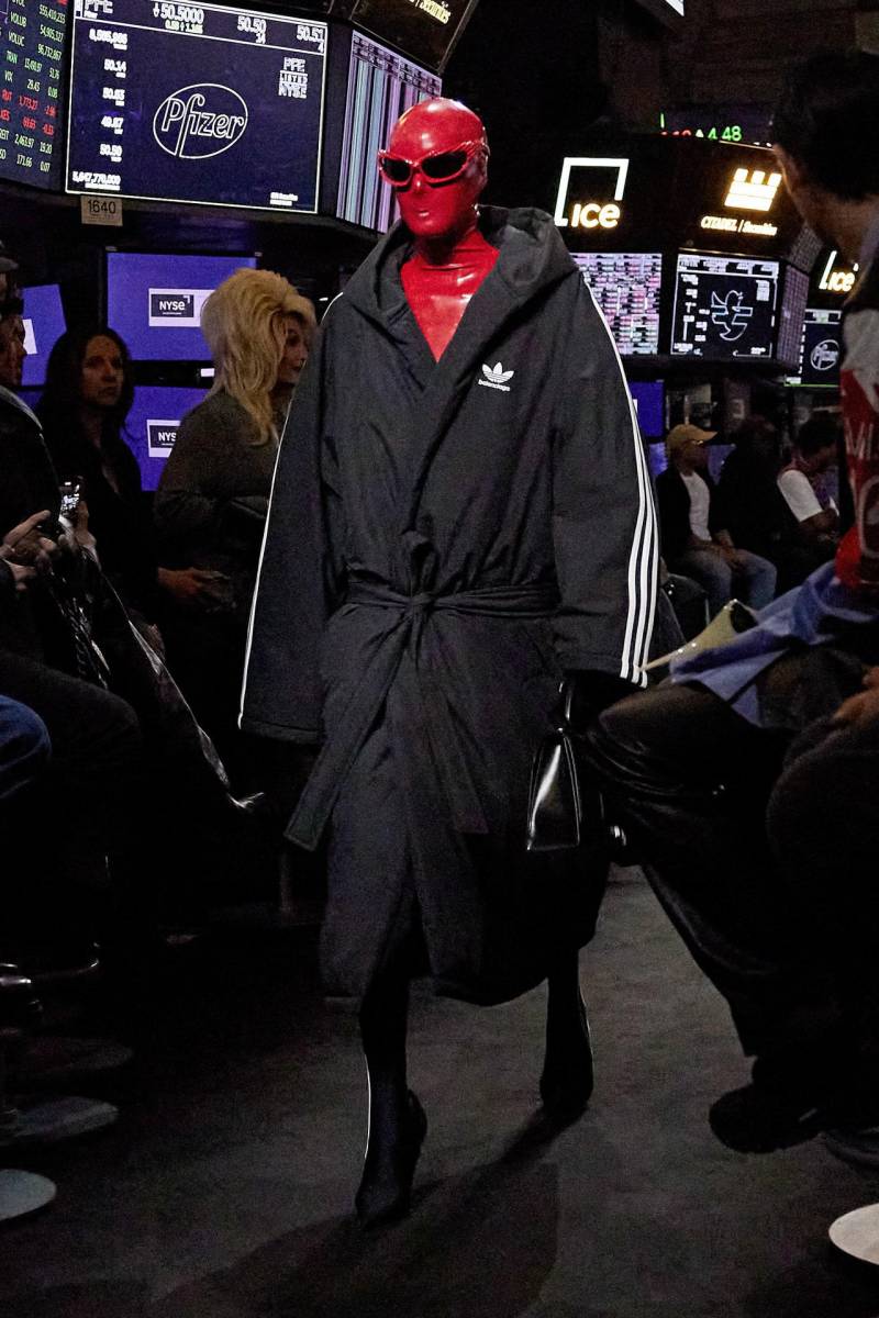 Balenciaga presenta desfile crucero 2023