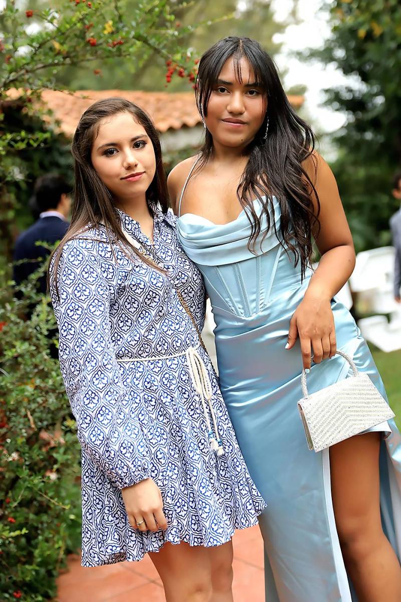 Alison Zelaya y Dayana Bardales