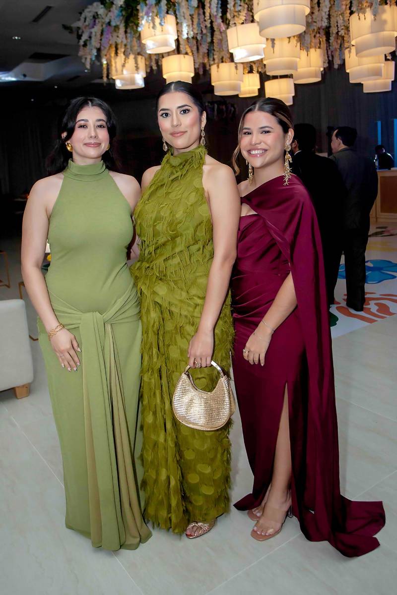 Andrea Santos, Sofía Chiang y Yamara Flores