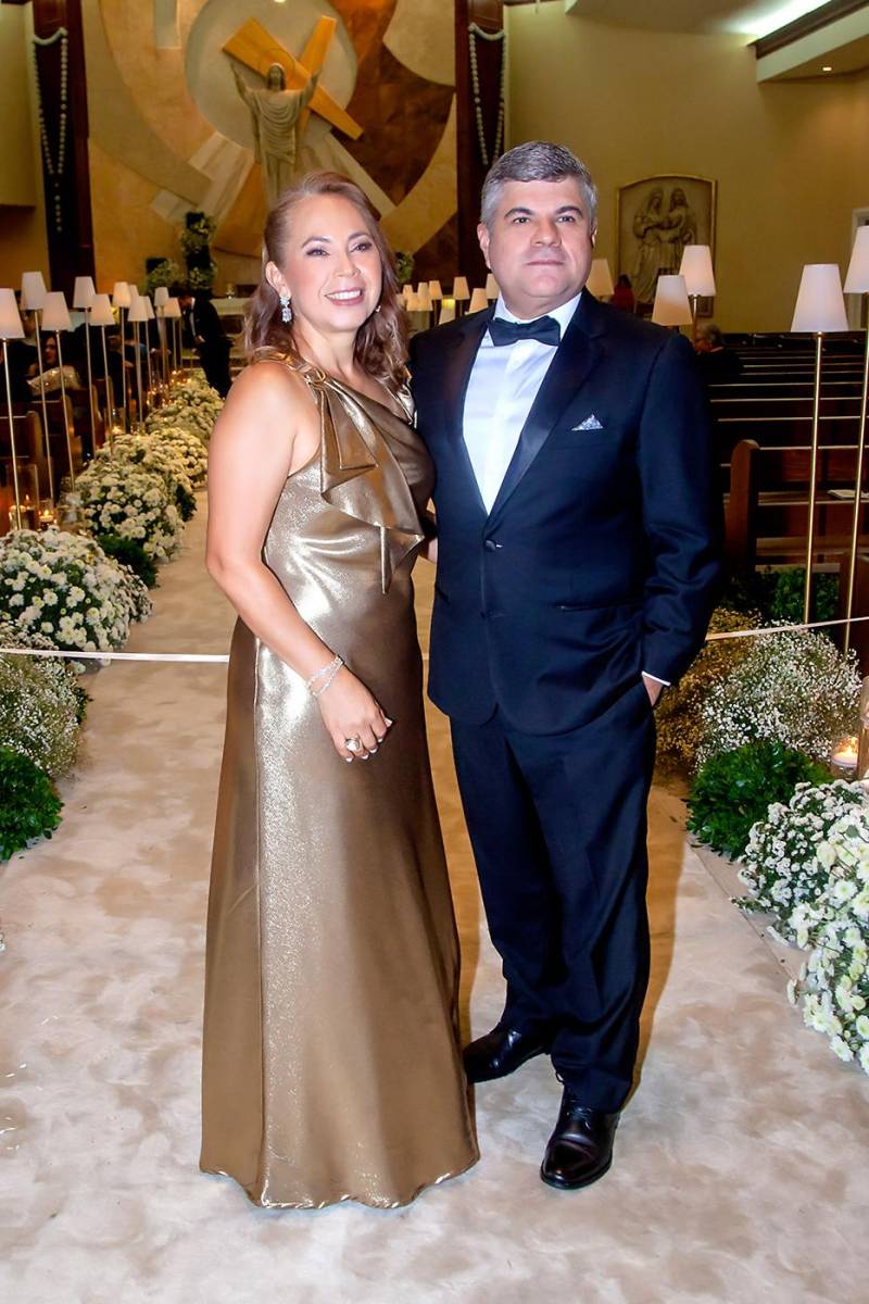 La boda de Orlando Merino y Michelle Valladares