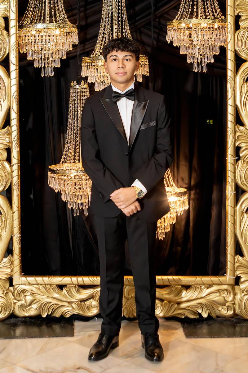Henry Medina.