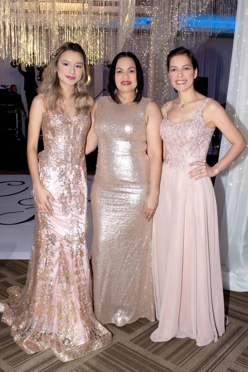 Alessandra López, Sandra Villeda y Paula Villeda.