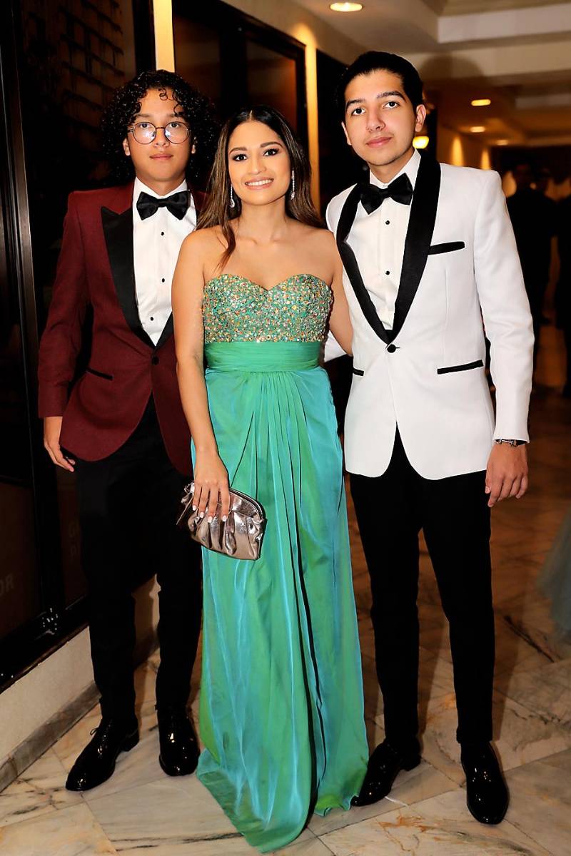 Invitados a la prom de la American School of Tegucigalpa