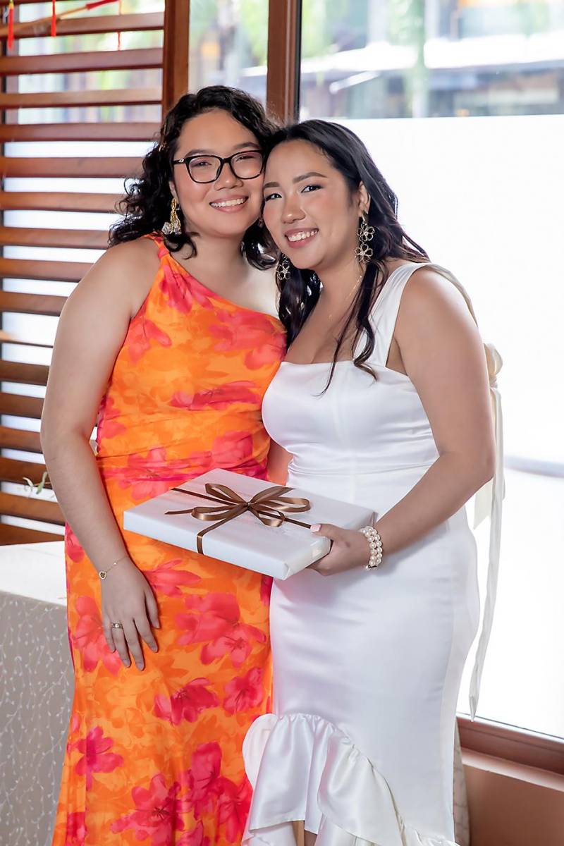 Las hermanas Emilia y Nidia León.