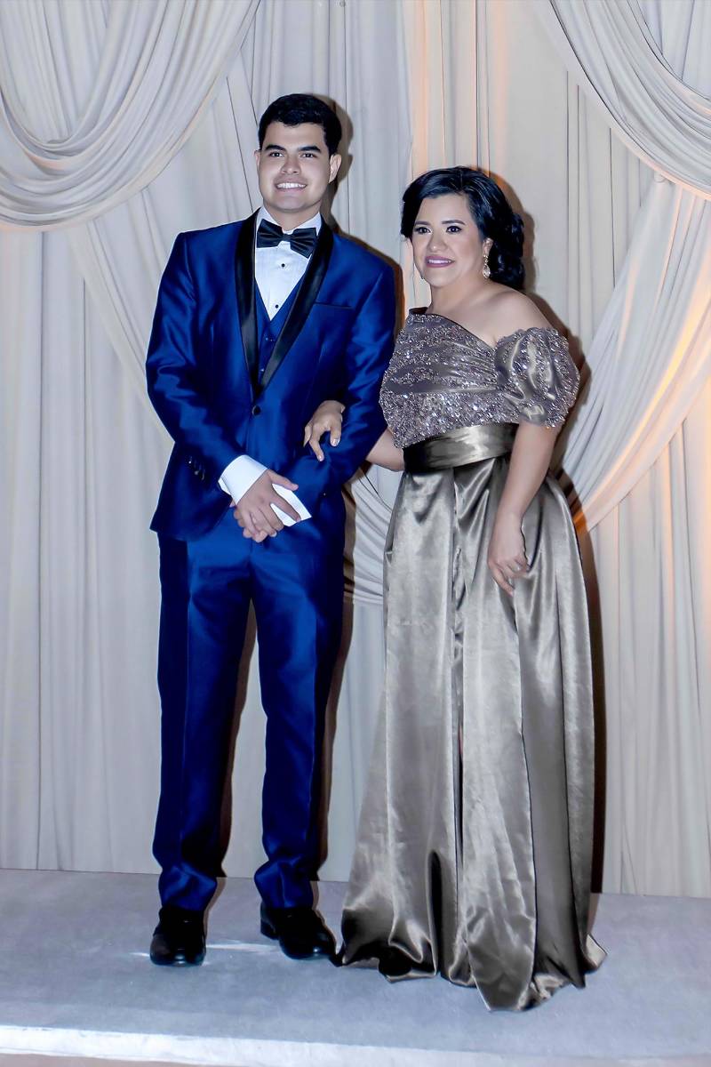 Desfile padres e hijos de la prom 2026 de Happy Days &amp; Freedom Institute