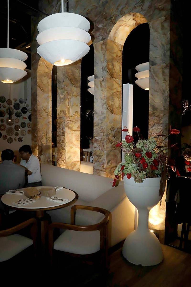 Reapertura de Hasta La Pasta Italian Bistro