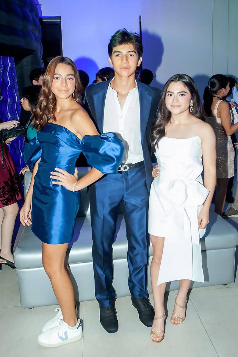 Andrea Pineda, Rodrigo Martínez y Valeria Fajardo