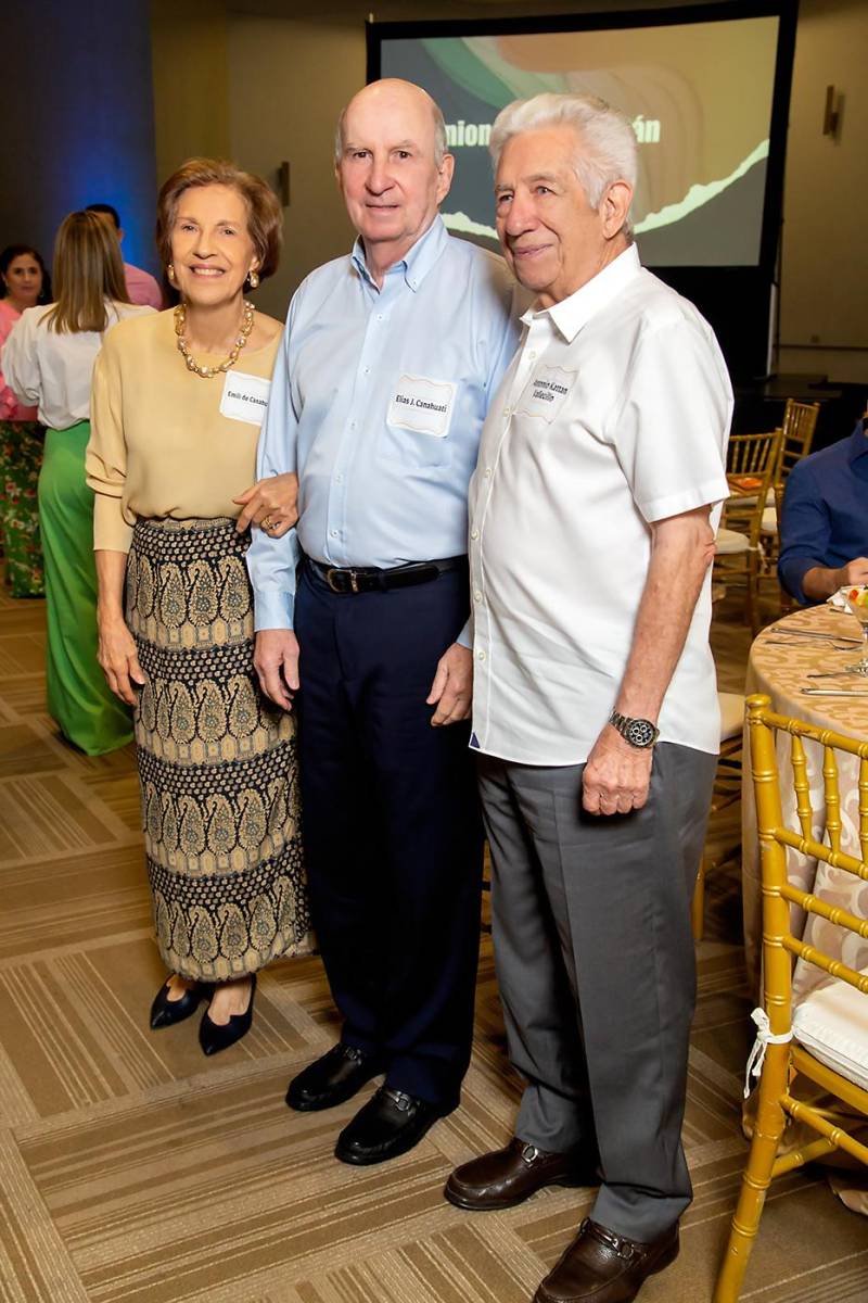Emili Kattán de Canahuati, Elías Canahuati y Antonio Kattán.