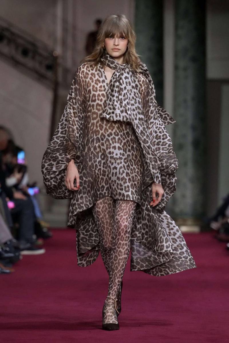 Y las transparencias jugaron un papel importante en la colección de Zimmermann 