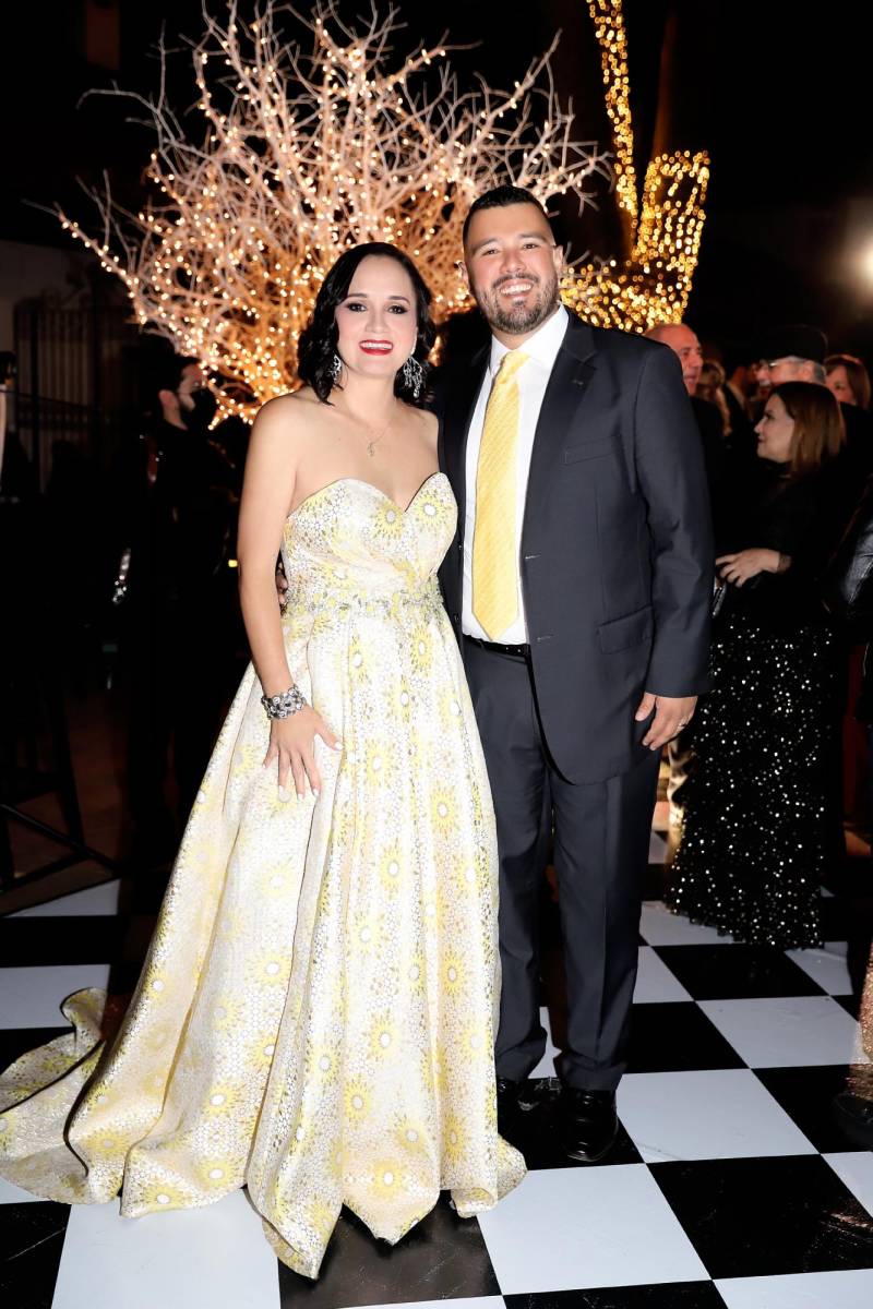 Lucy Gaitan y Alfonso Castro Cwu