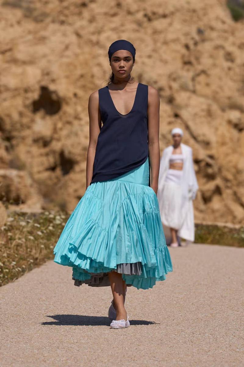 Jacquemus Primavera/Verano 2027.