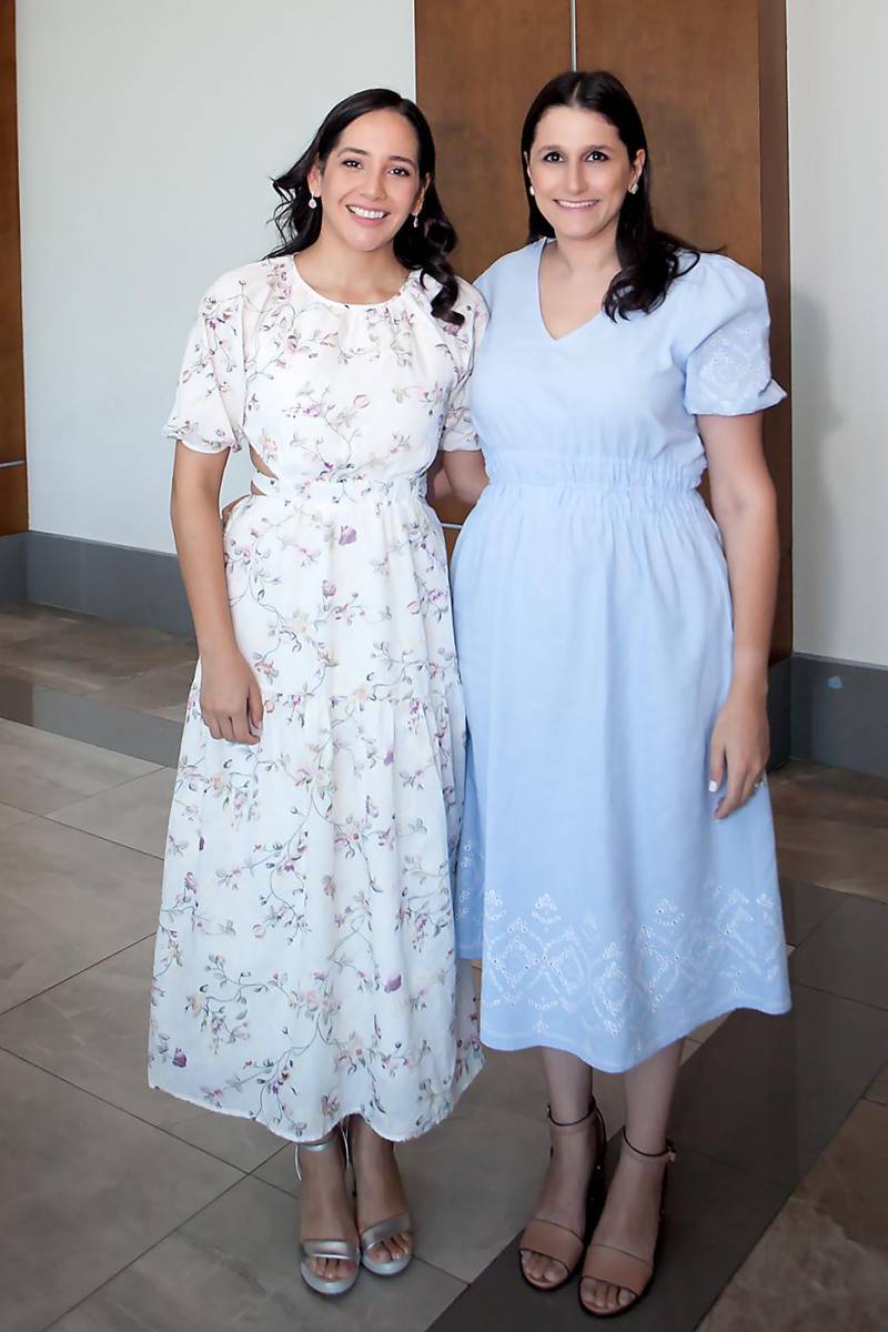 Andrea Sarmiento y Lineth Yuja.