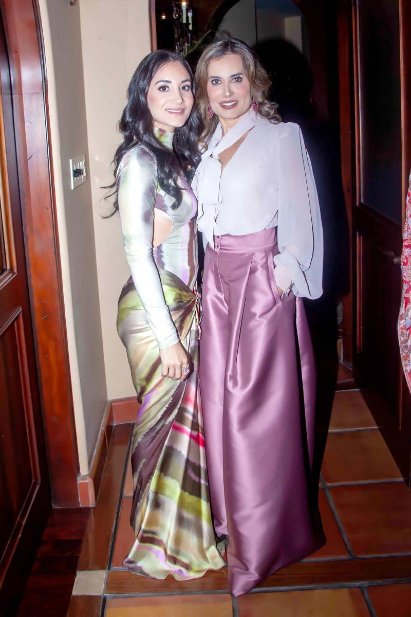 Natalia y Erika Andonie.