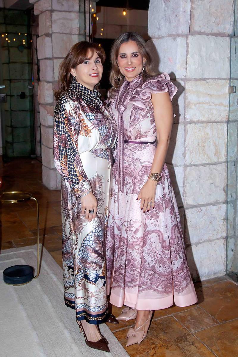 Elena Faraj y Erika Andonie.