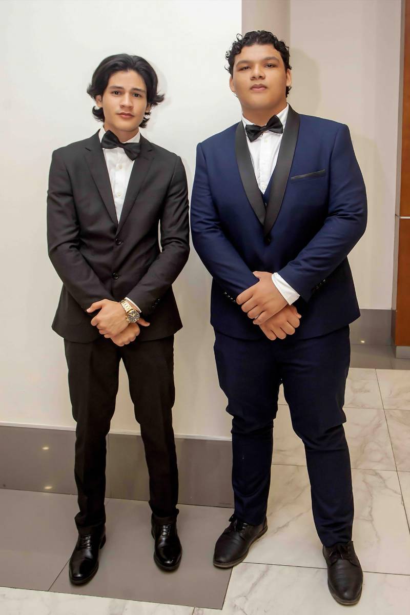 Emanuel Cabrera y Ariel Vásquez. 