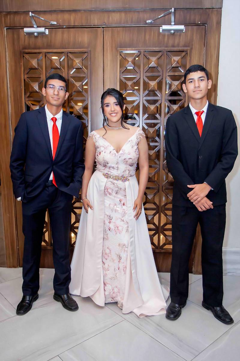 Juan Pablo Osorto, María José Perdomo y José Abraham Osorto.