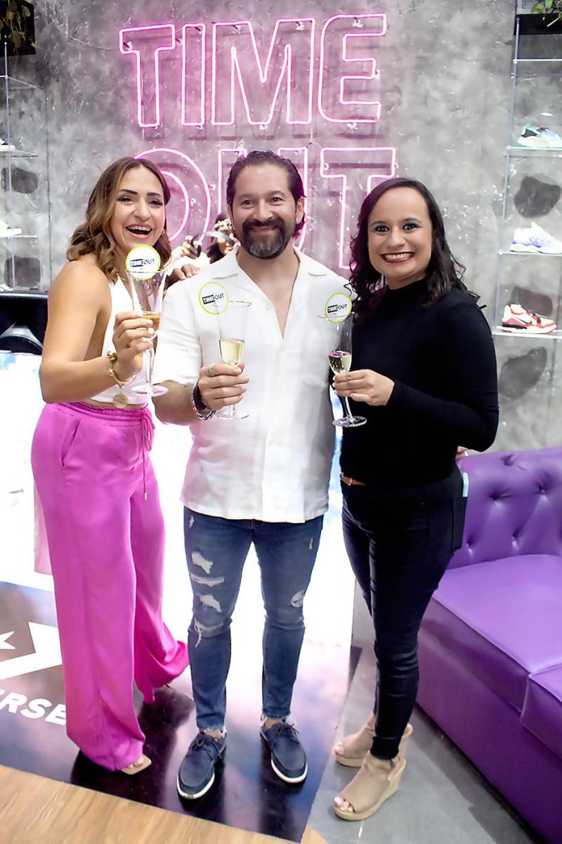 Kendy Cruz, Víctor Ordoñez y Norma Pinto.