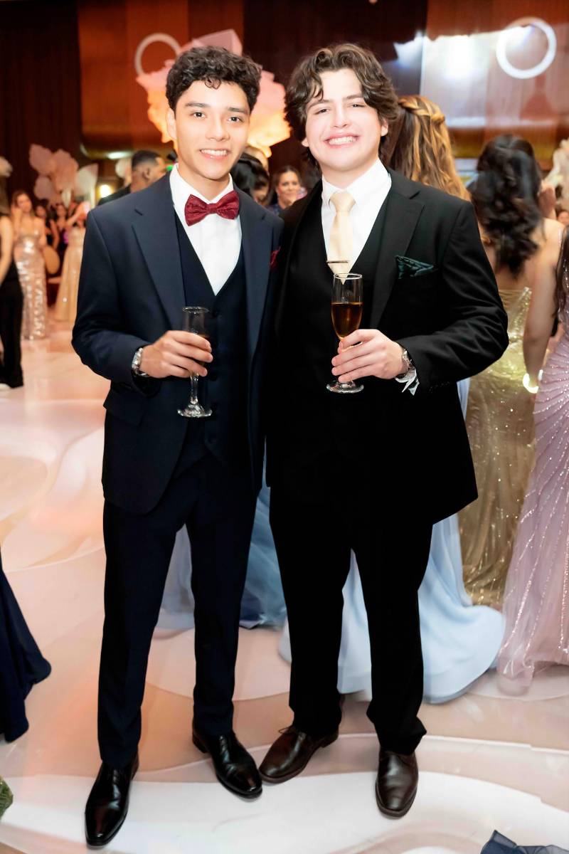 Carlos Rodrigo Amaya y Gerardo Umanzor. 
