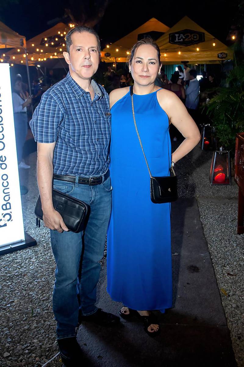 Héctor y Flor Bustillo.