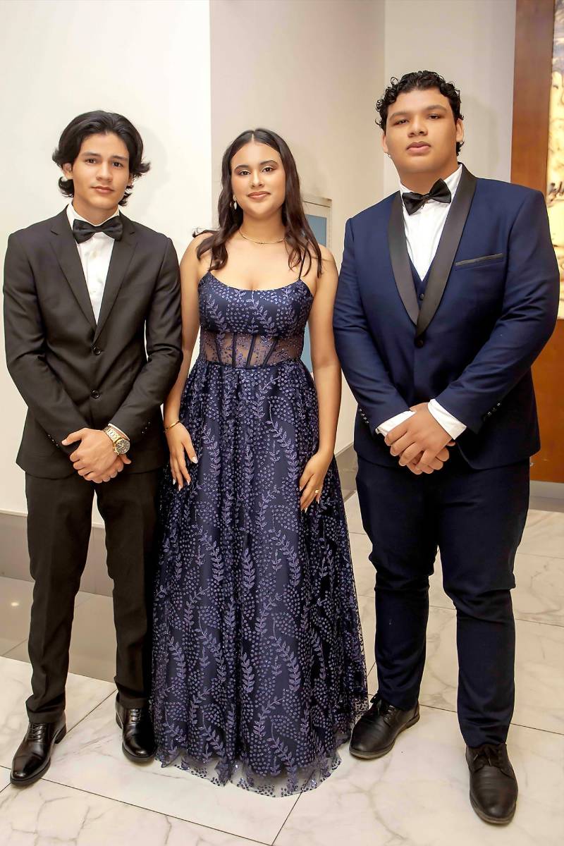 Emanuel Cabrera, Isabella Rodríguez y Ariel Vásquez. 