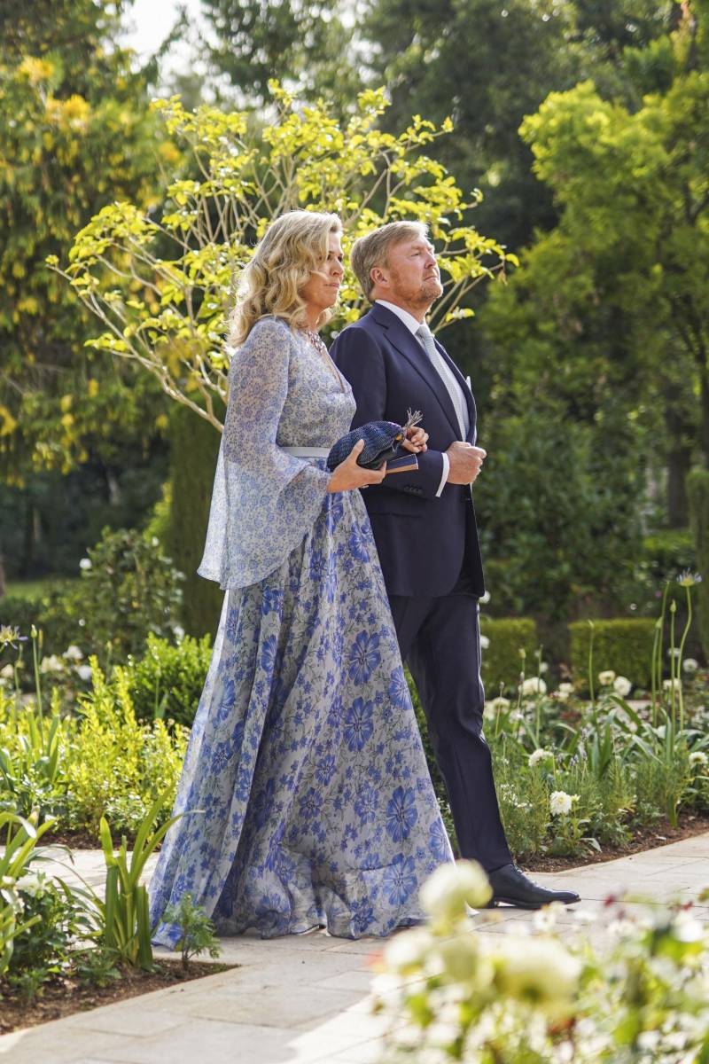 El rey de los Países Bajos Willem Alexander y la reina Máxima (Photo by Jordanian Royal Palace / AFP) 