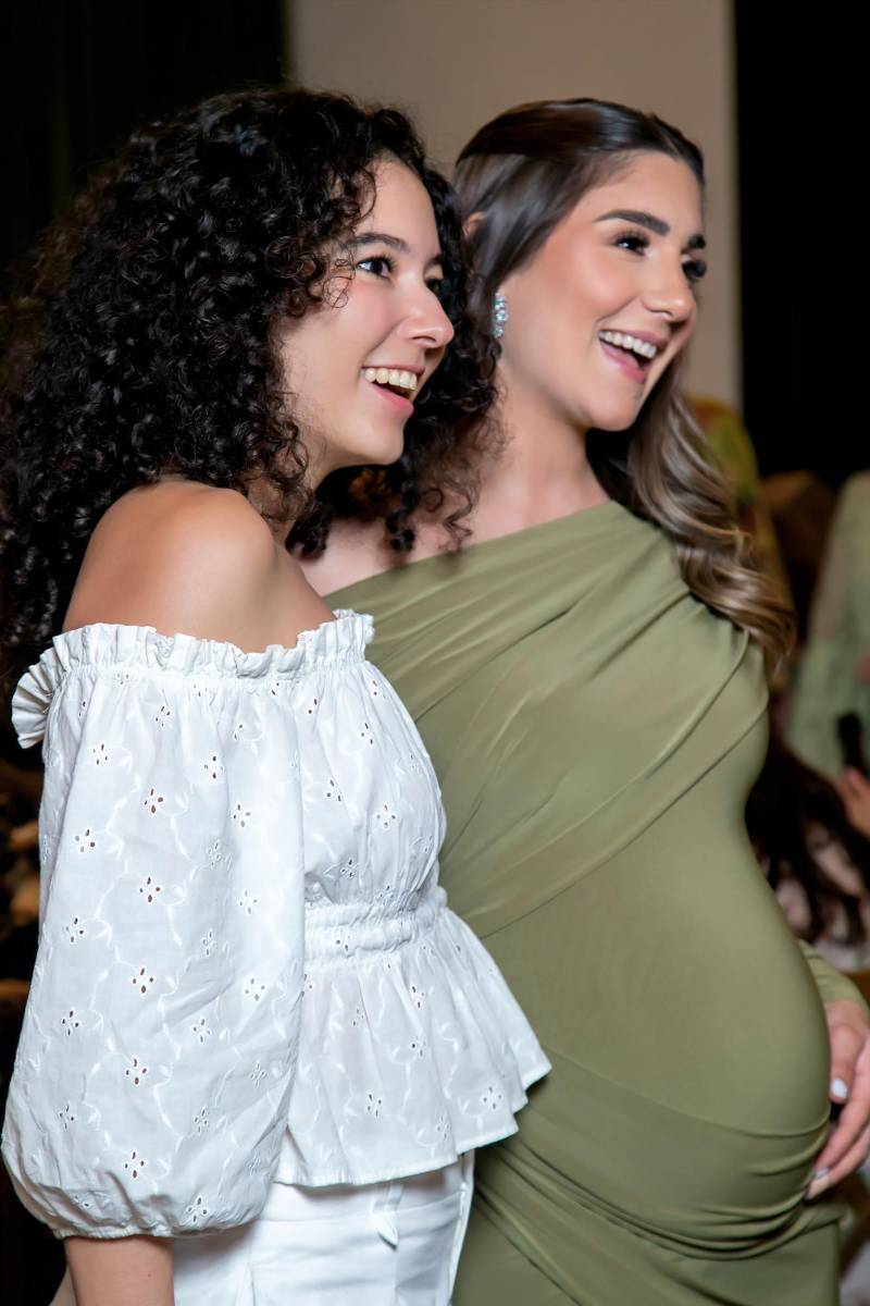 Yelile Gabrie y Almudena de Larach. 