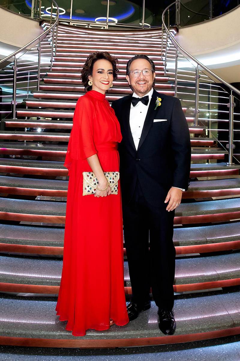 Heidy Rápalo y Flavio Tinoco, padre de la novia