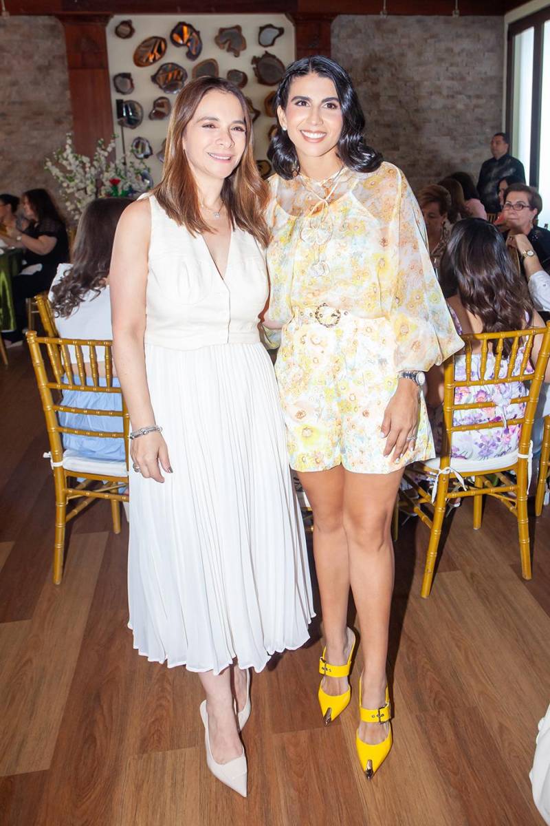 - Melissa Handal, Elena Faraj y Sandra Panayotti.