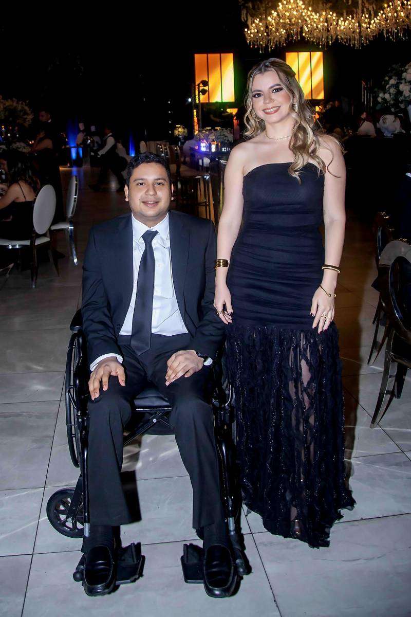 Randolfo Perdomo y Esmeralda Fiallos.