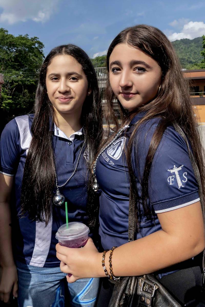 Senior Entrance 2027 de la Franciscan School