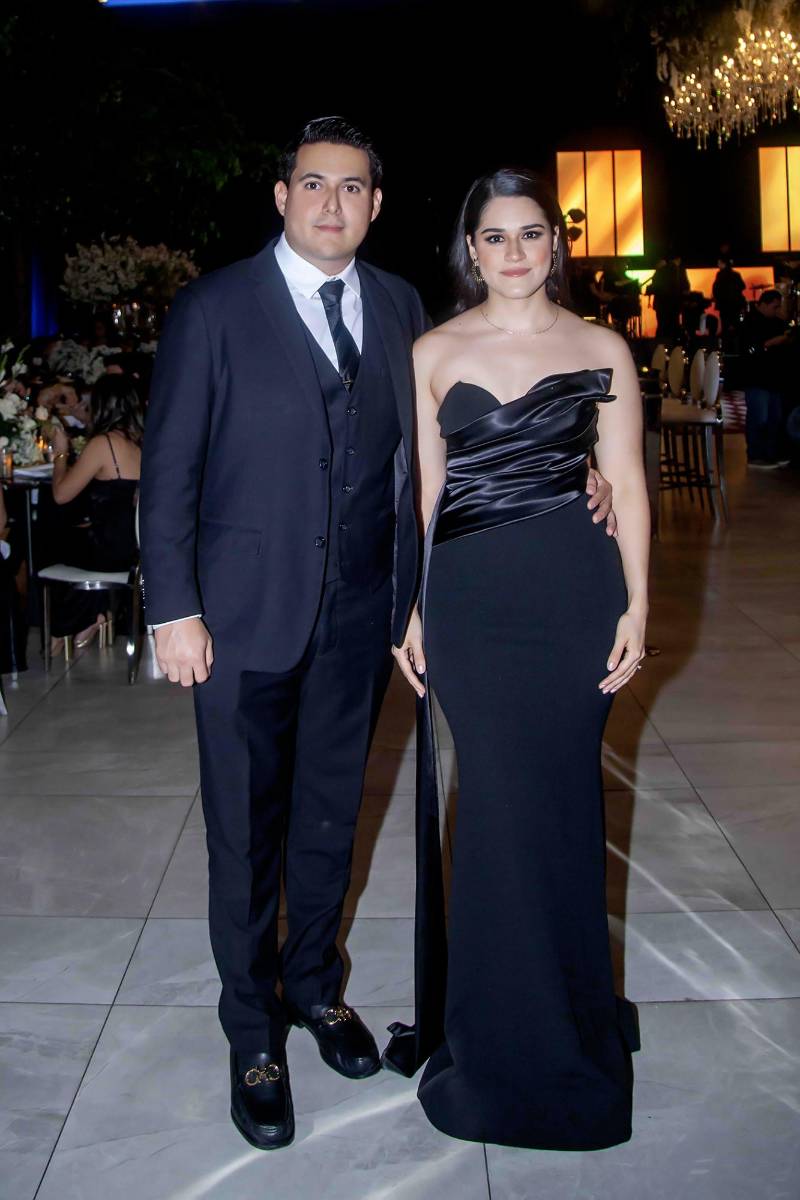 Elvis y María José Mata.