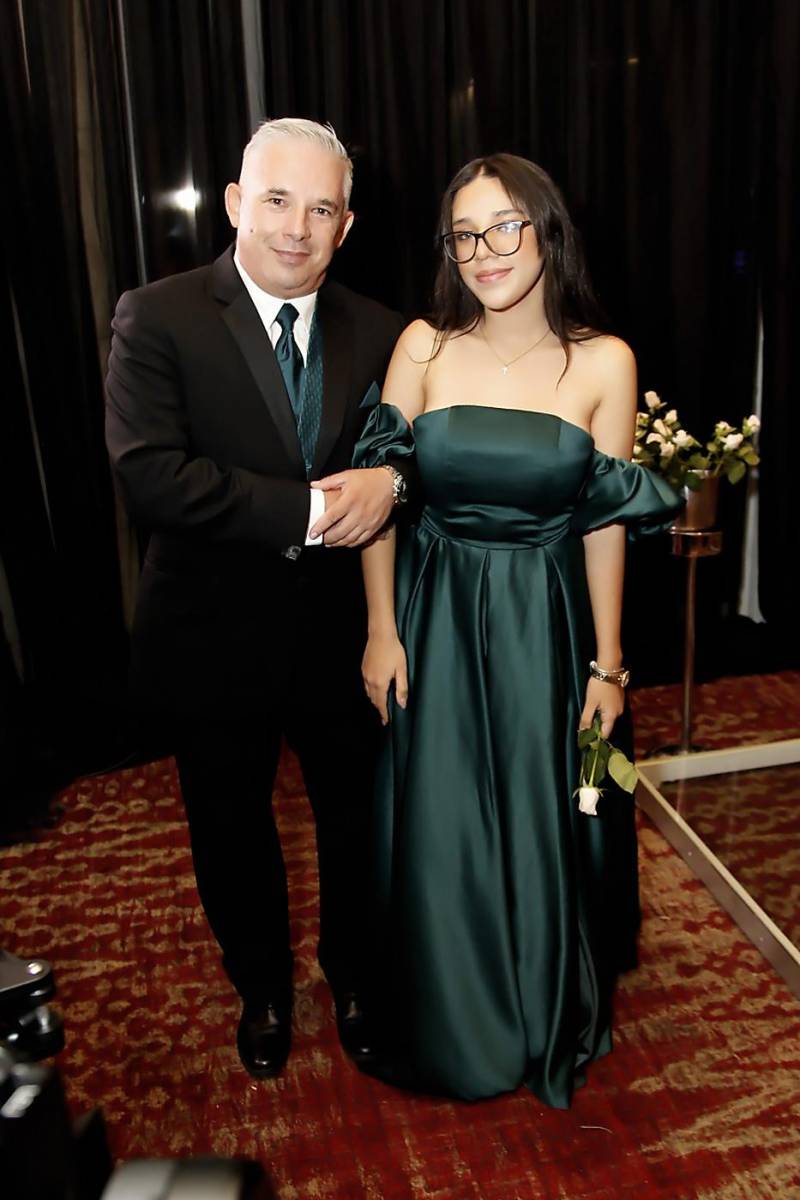 Erick y Valeria Arteaga.