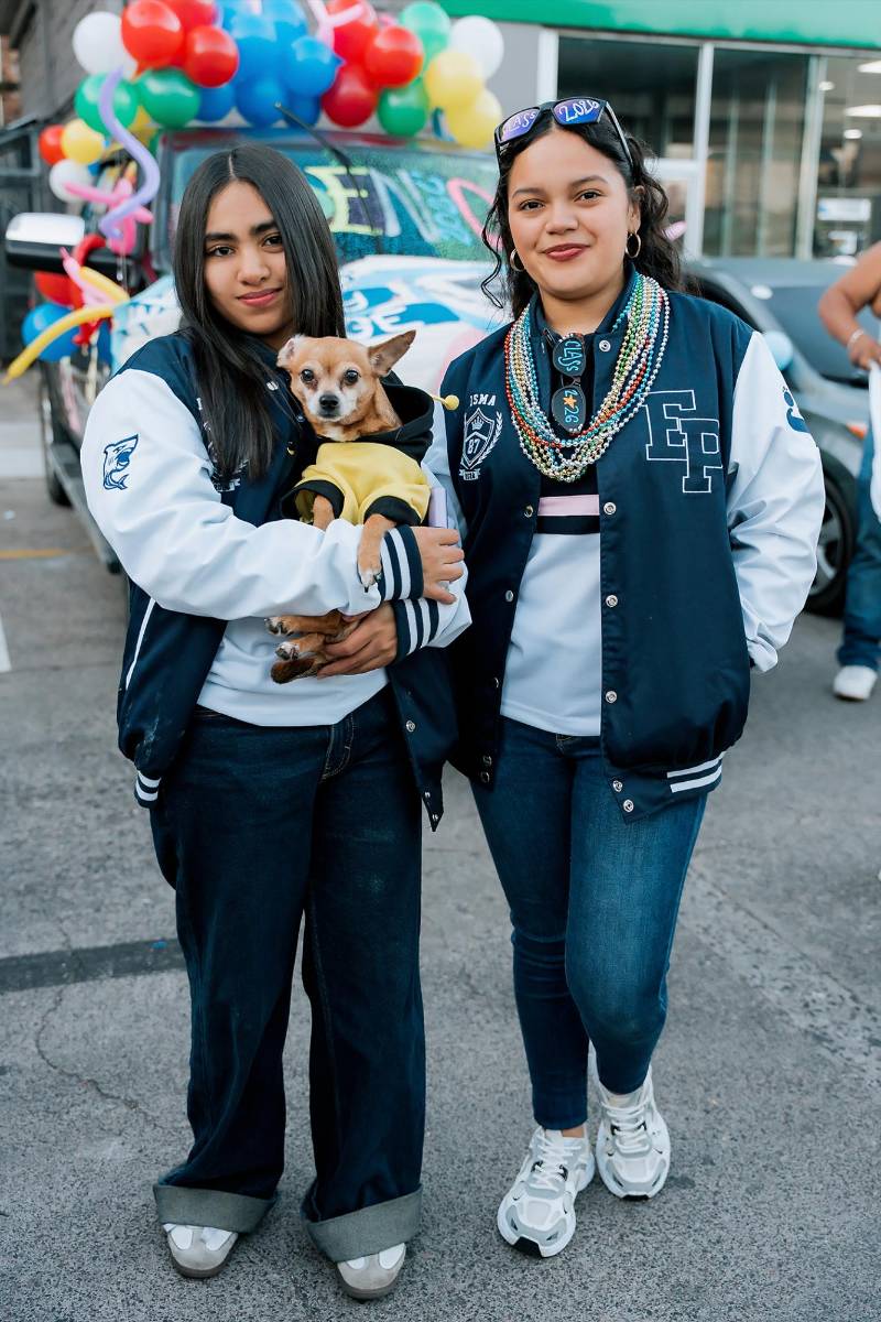Senior entrance de la clase 2026 del Instituto María Auxiliadora
