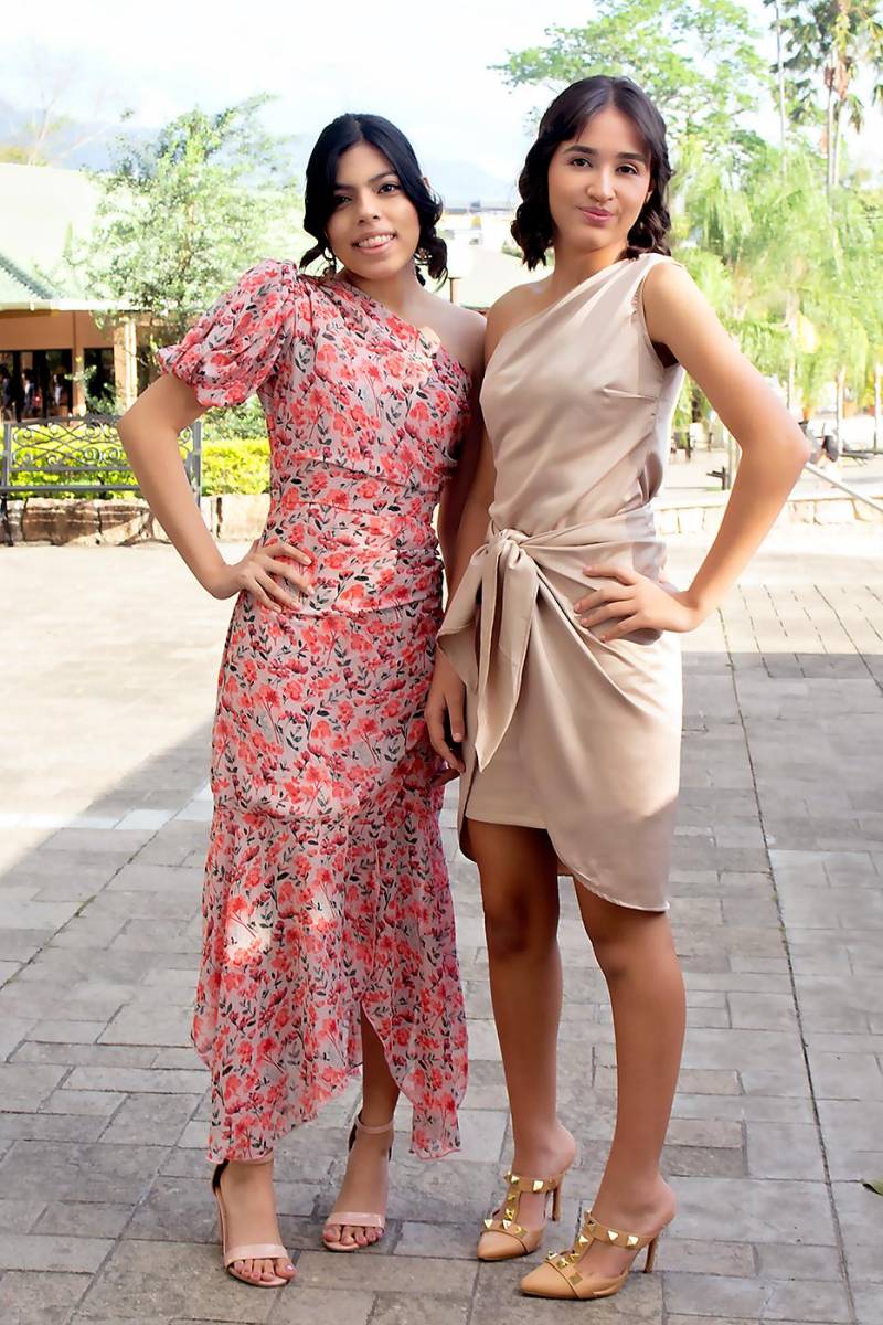 Jennifer Pérez y Ana Amaya.