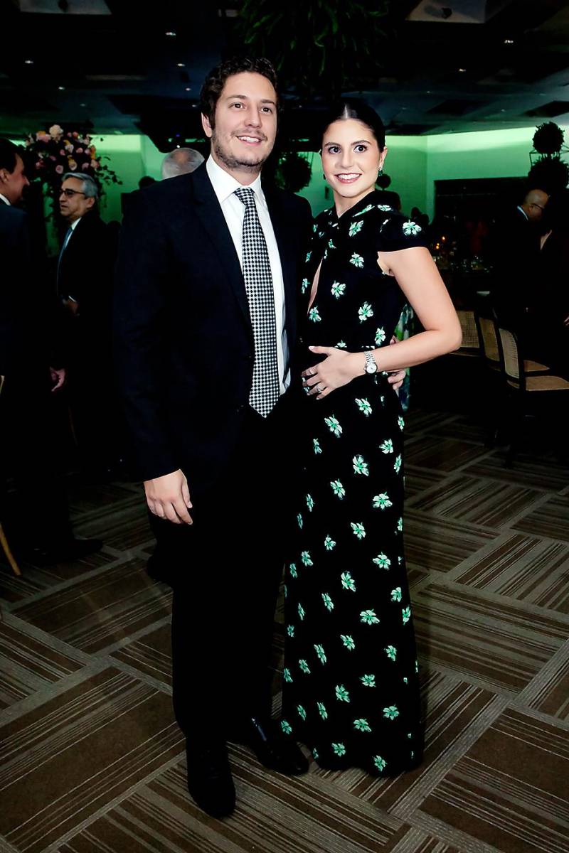 Emil Hawit y Claudia Kattan.
