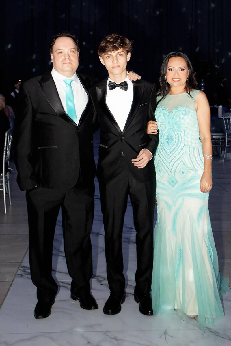  Sergio Huguet, Sergio Huguet y Grosny Ponce.